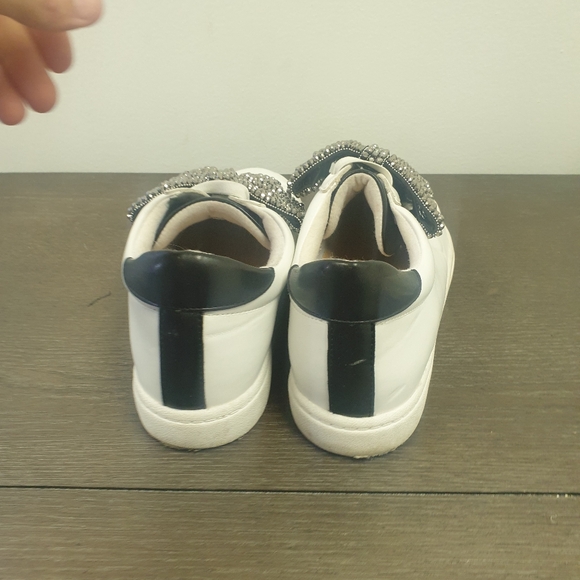 INC Rhinestone Bow sneakers sz 9.5 - Picture 4 of 5